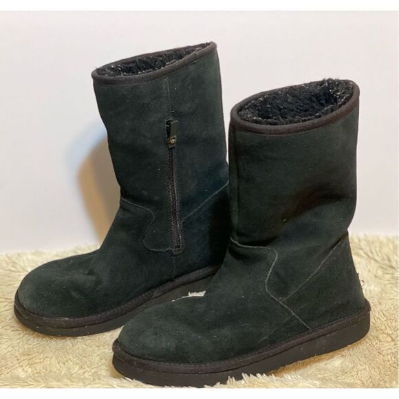 UGG® Women’s II Boots Side Zip Black Sz 8 US - Picture 1 of 8